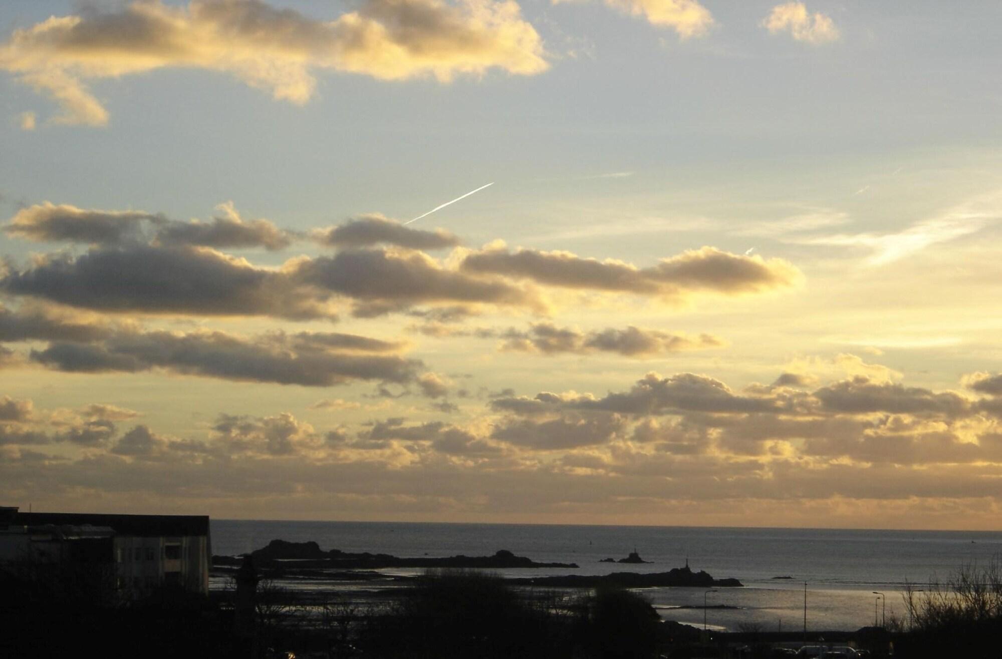 Sarum Apart-Hotel Saint Helier Jersey Екстериор снимка