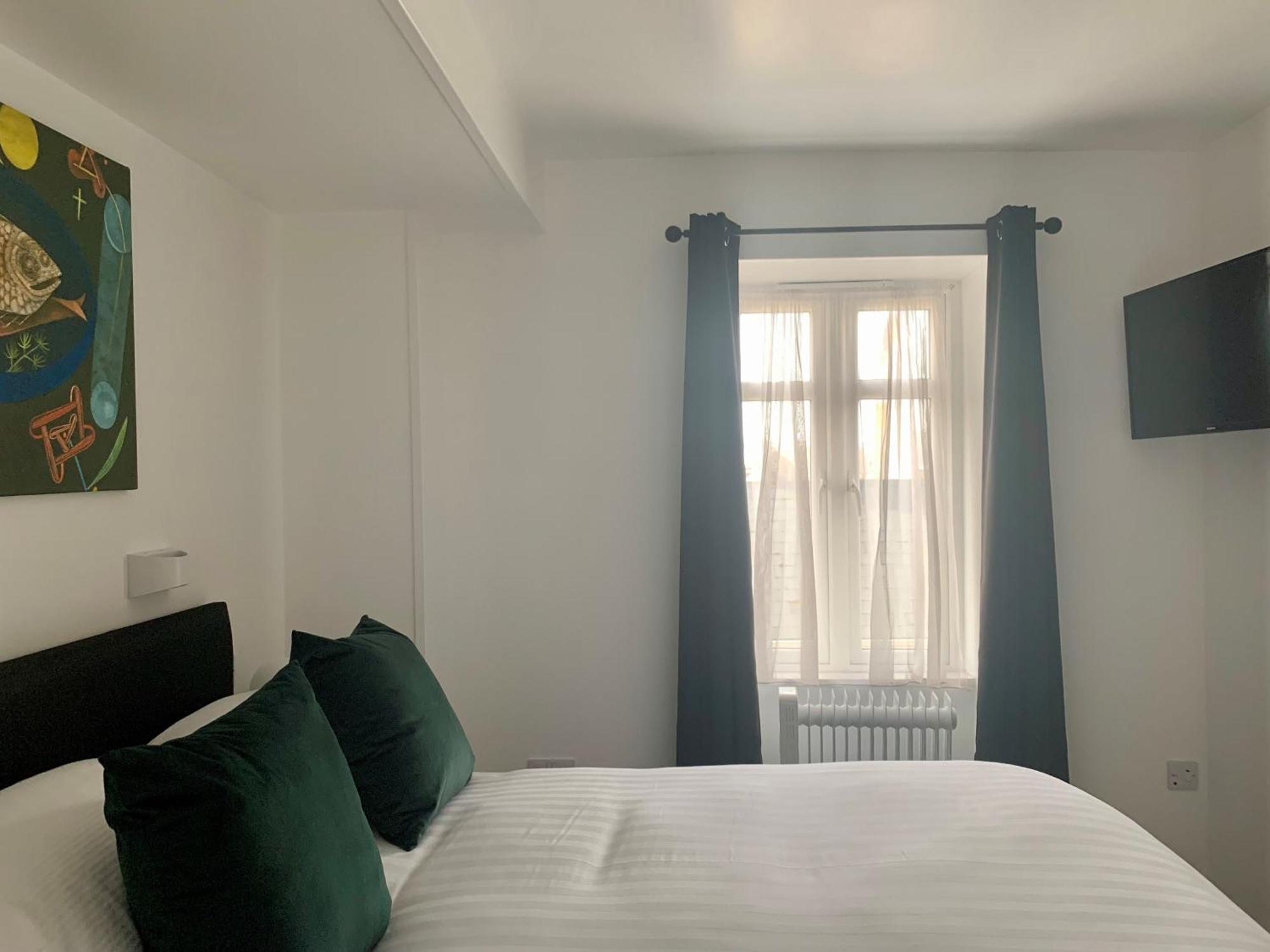 Sarum Apart-Hotel Saint Helier Jersey Екстериор снимка